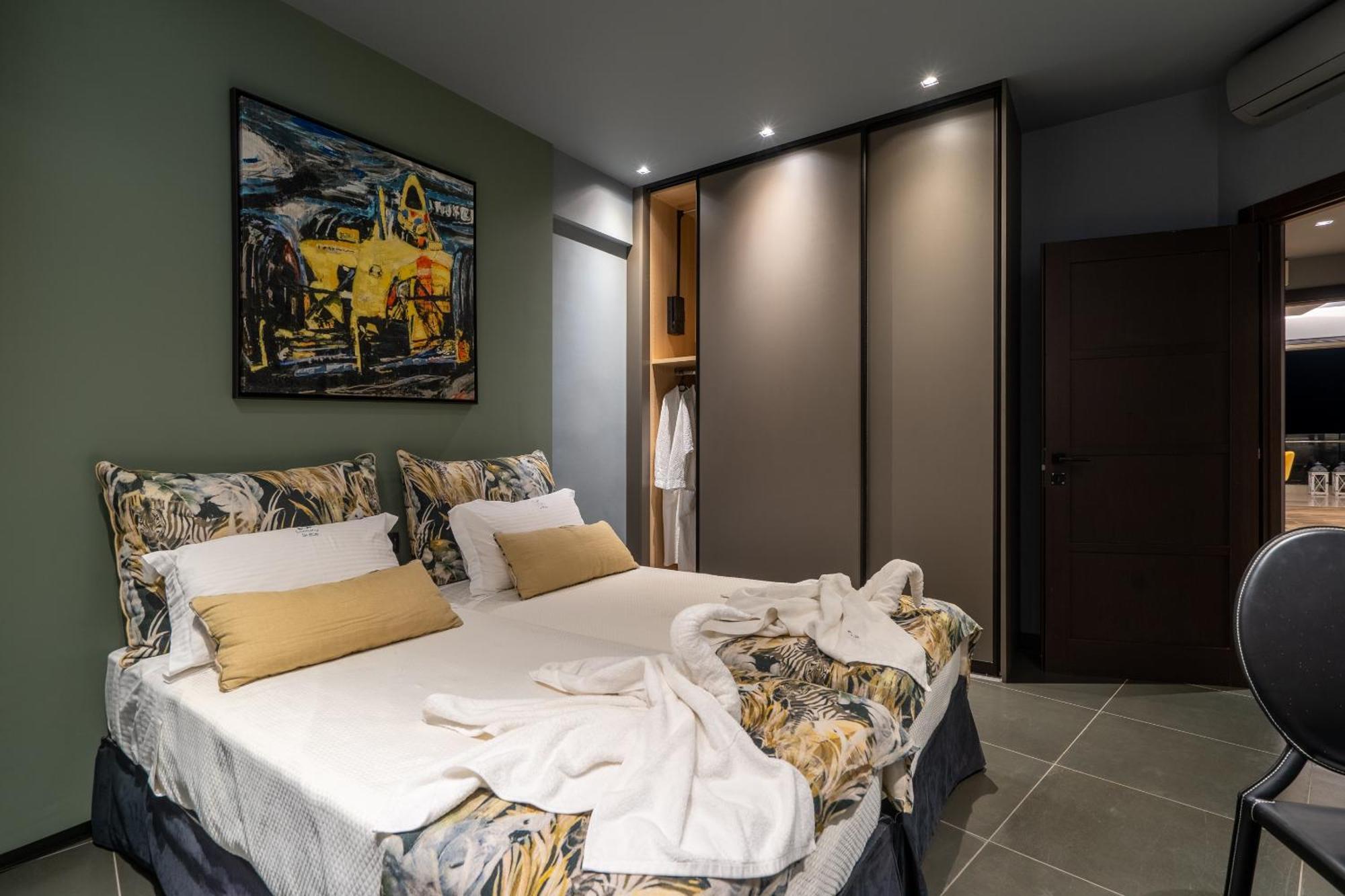 C.P. Luxury Suite Héraklion Extérieur photo